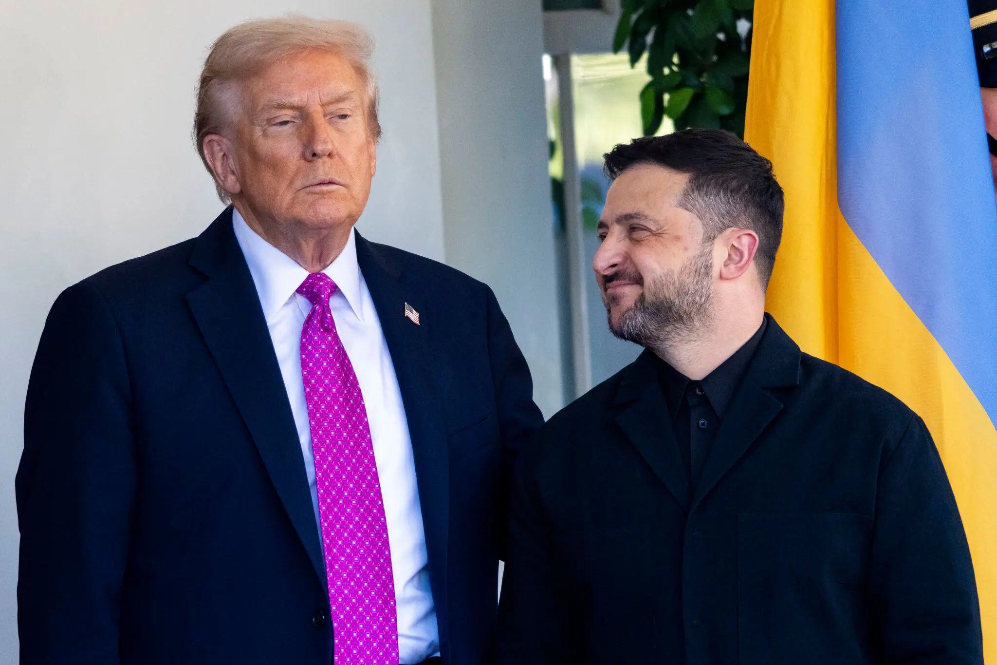 Трамп різко змінює курс: санкції проти РФ повертаються, Україна може отримати нову військову підтримку